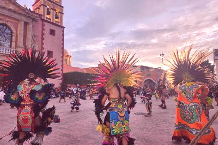 Escorts Tequisquiapan, Mexico — Local Companions