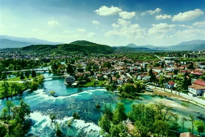 Escorts Teslic, Bosnia and Herzegovina — Local Companions