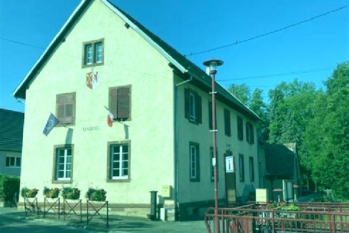 Escorts Thal-Marmoutier, France — Local Companions