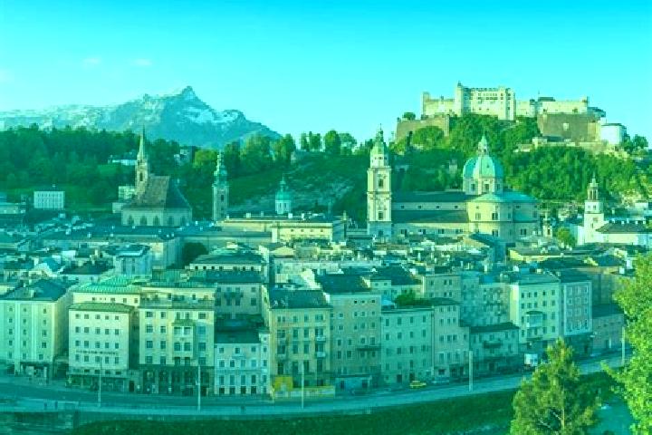 Escorts Thening, Austria — Local Companions