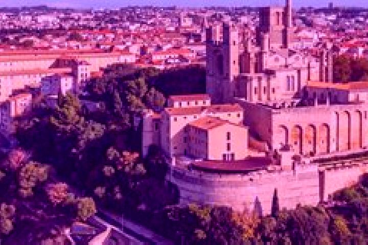 Escorts Thezan-les-Beziers, France — Local Companions