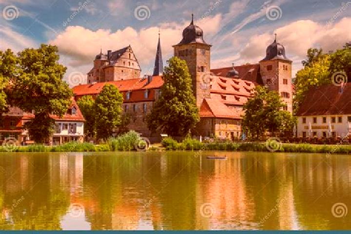 Escorts Thurnau, Germany — Local Companions