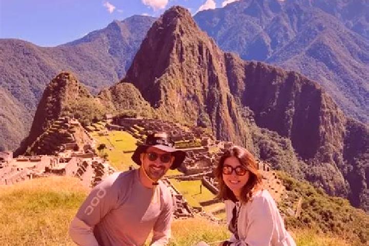 Escorts Tiambra, Peru — Local Companions