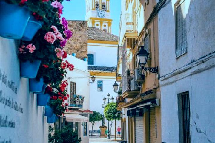 Escorts Tijarafe, Spain — Local Companions