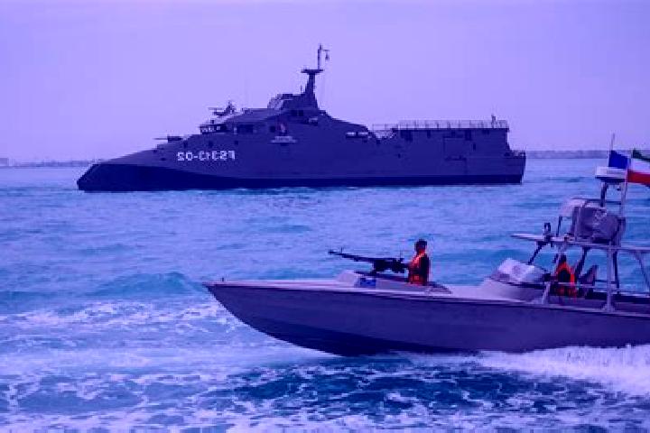 Escorts Til, Iran — Local Companions