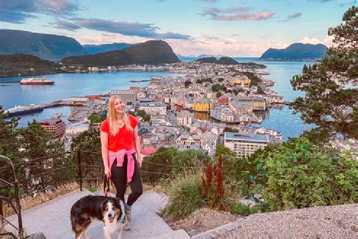 Escorts Tingvatn, Norway — Local Companions