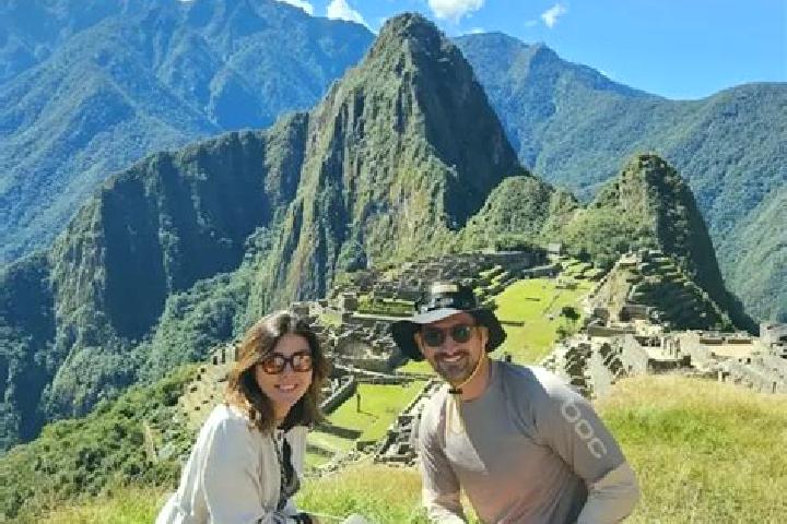 Escorts Tisco, Peru — Local Companions
