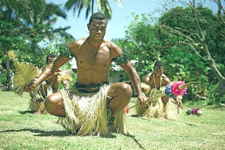 Escorts Tohautu, French Polynesia — Local Companions