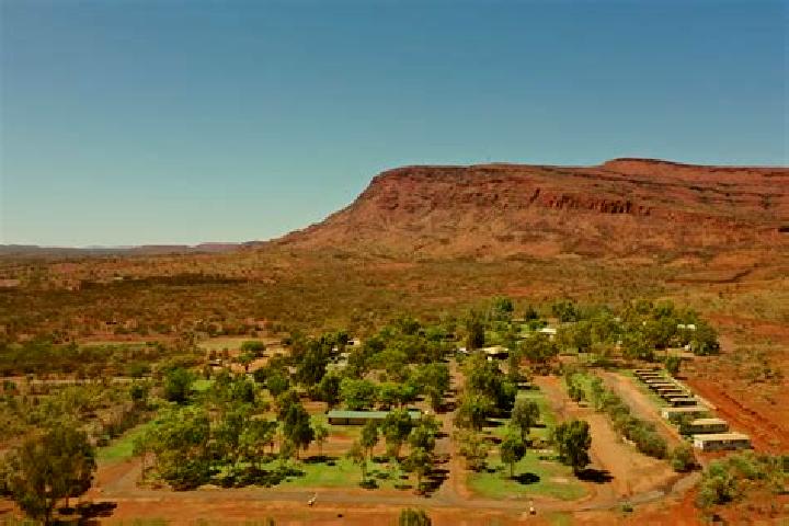 Escorts Tom Price, Australia — Local Companions