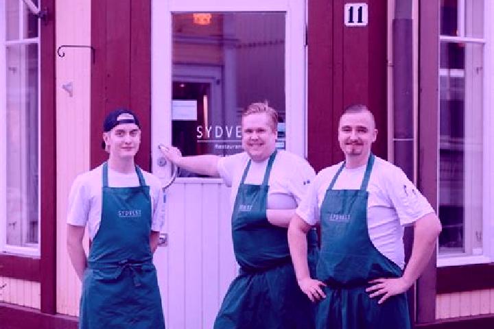 Escorts Torhamn, Sweden — Local Companions