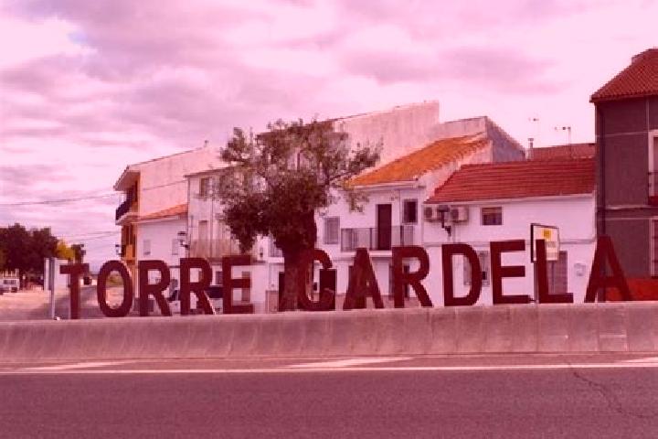 Escorts Torre-Cardela, Spain — Local Companions
