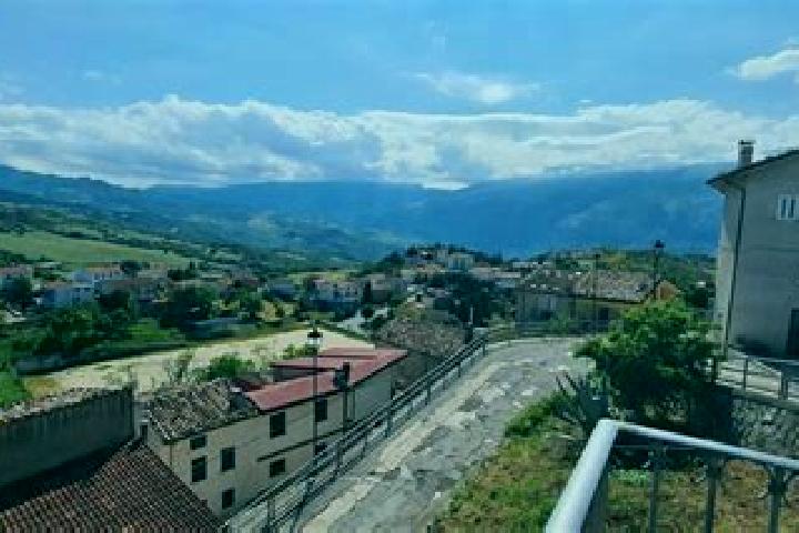 Escorts Torricella Peligna, Italy — Local Companions