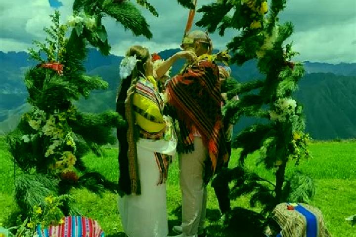 Escorts Totorabamba, Peru — Local Companions