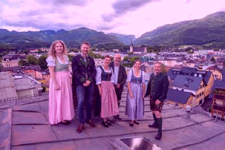 Escorts Tragwein, Austria — Local Companions