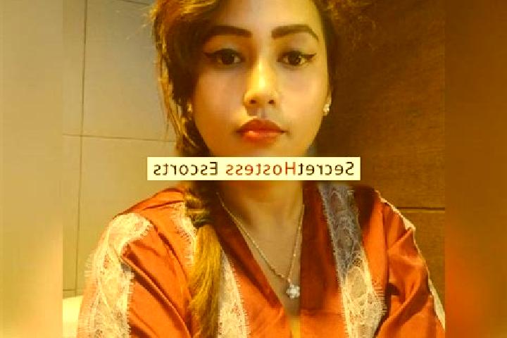Escorts Trebungonjur, Indonesia — Local Companions