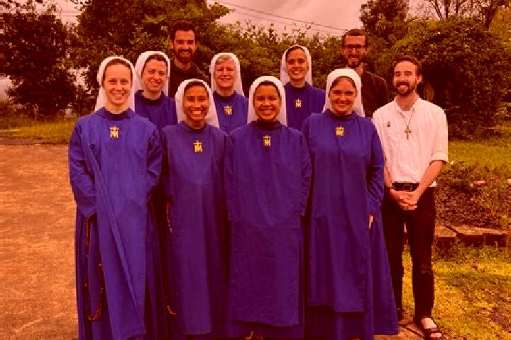 Escorts Treglamus, France — Local Companions