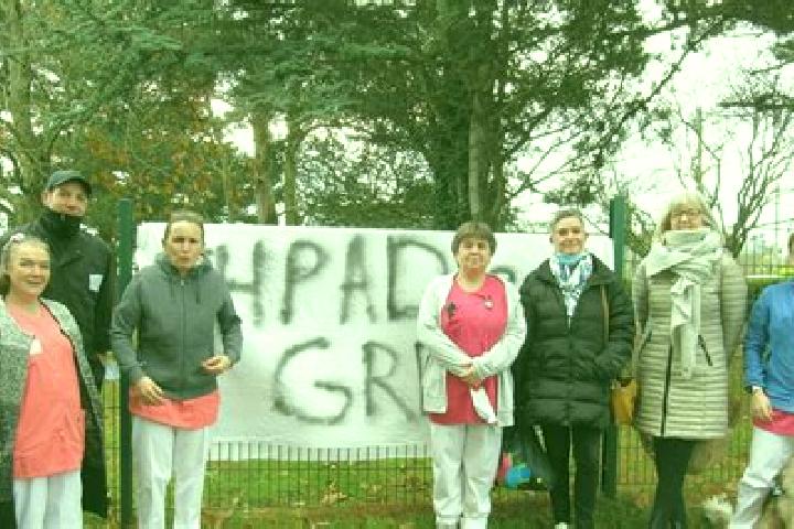 Escorts Trelevern, France — Local Companions