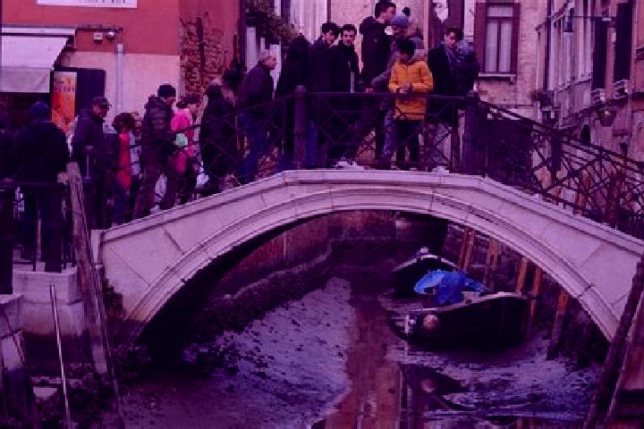 Escorts Trichiana, Italy — Local Companions