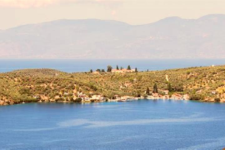 Escorts Trikeri, Greece — Local Companions
