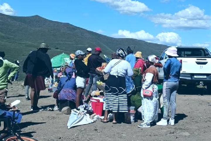 Escorts Tsa Kholo, Lesotho — Local Companions