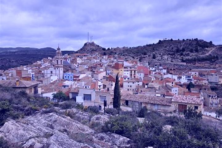 Escorts Tuejar, Spain — Local Companions