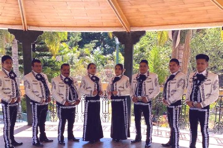 Escorts Tungareo, Mexico — Local Companions