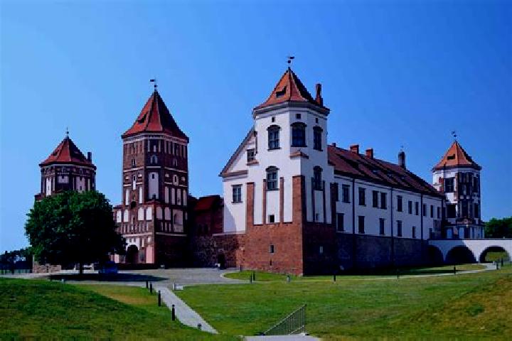 Escorts Turets, Belarus — Local Companions