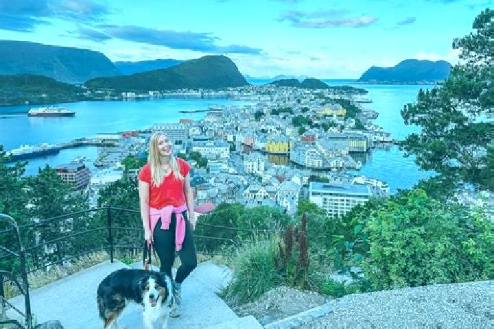 Escorts Tyssedal, Norway — Local Companions