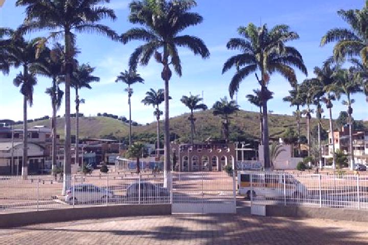 Escorts Ubaporanga, Brazil — Local Companions