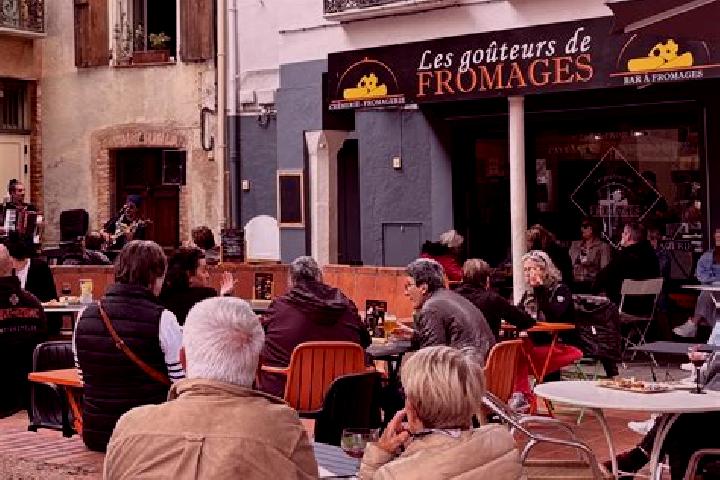 Escorts Uhrwiller, France — Local Companions
