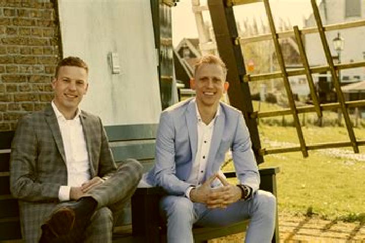 Escorts Uithuizen, Netherlands — Local Companions