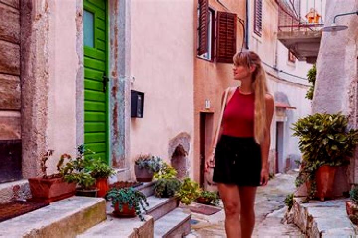Escorts Umag, Croatia — Local Companions