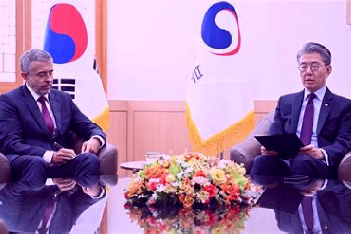Escorts Ungsang, South Korea — Local Companions