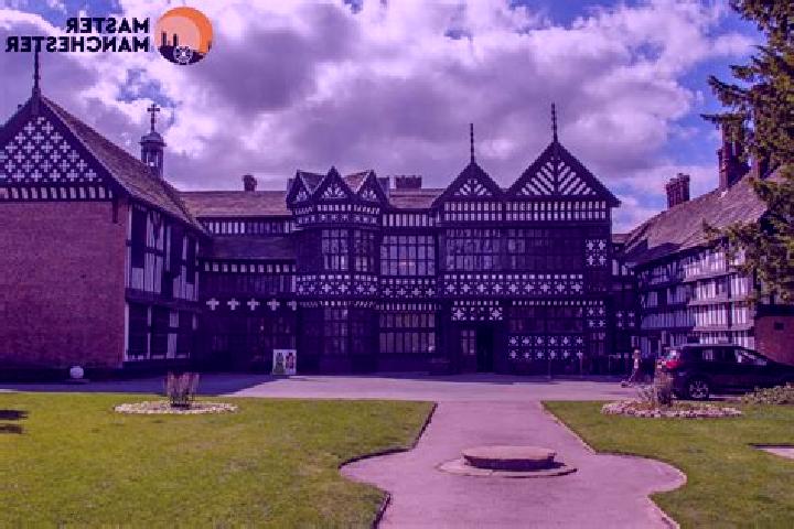 Escorts Urmston, United Kingdom — Local Companions
