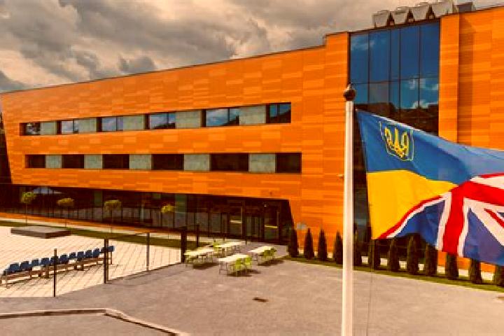 Escorts Uscimow Stary, Poland — Local Companions