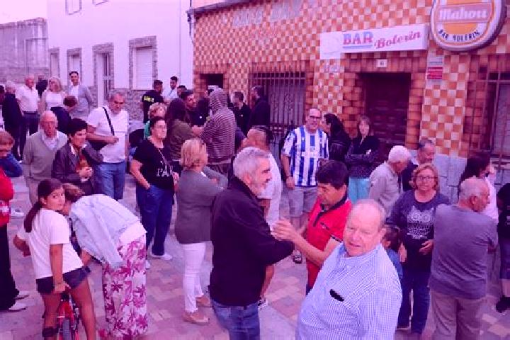 Escorts Valdelacasa de Tajo, Spain — Local Companions