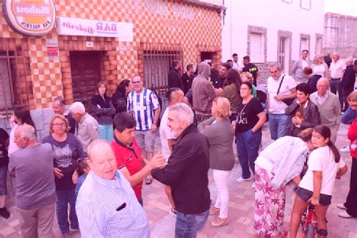 Escorts Valdelacasa, Spain — Local Companions