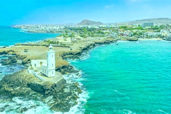 Escorts Vale Palmarejo, Cape Verde — Local Companions