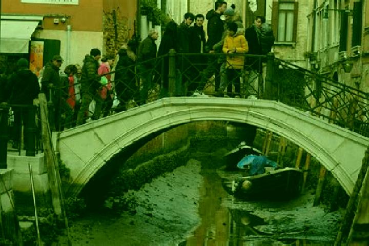Escorts Valenza, Italy — Local Companions