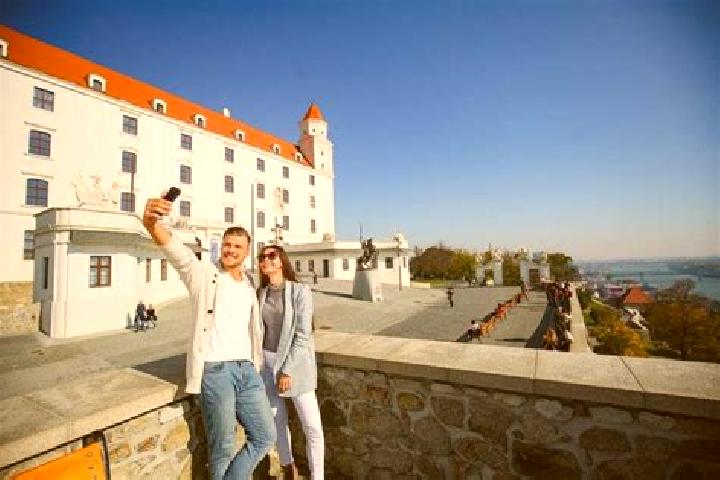 Escorts Varin, Slovakia — Local Companions