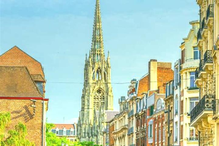 Escorts Vaux-Andigny, France — Local Companions