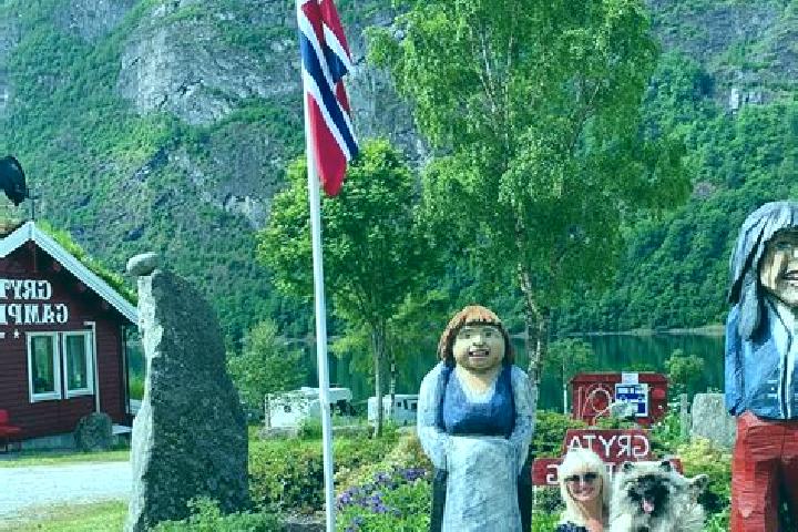 Escorts Vedavagen, Norway — Local Companions