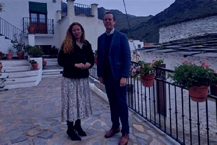 Escorts Velefique, Spain — Local Companions