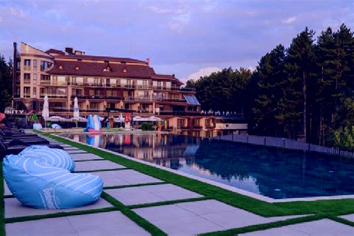 Escorts Velingrad, Bulgaria — Local Companions