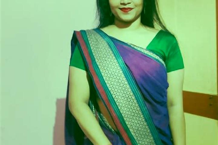 Escorts Vellavadanparappu, India — Local Companions