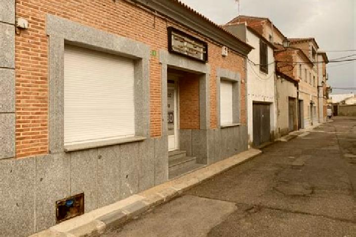 Escorts Ventas con Pena Aguilera, Spain — Local Companions