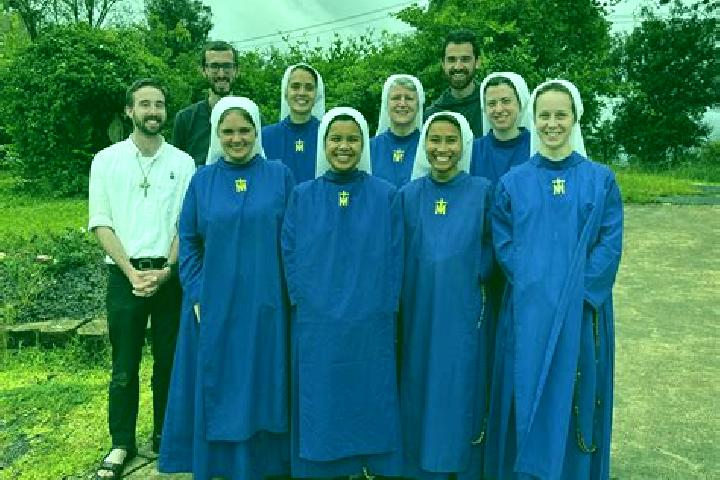 Escorts Vers, France — Local Companions