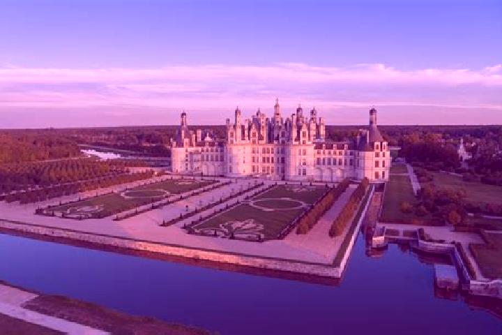 Escorts Vienne-le-Chateau, France — Local Companions