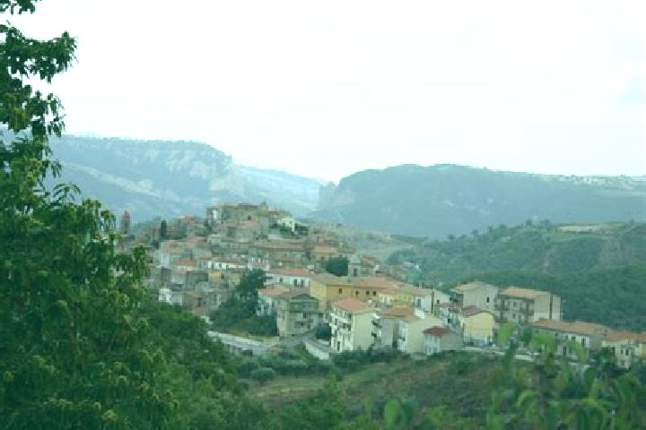 Escorts Villa d Agri, Italy — Local Companions