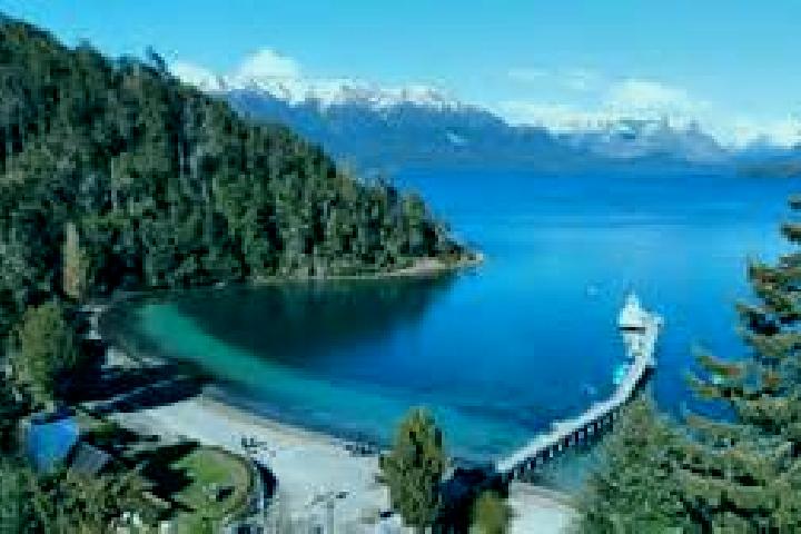 Escorts Villa La Angostura, Argentina — Local Companions